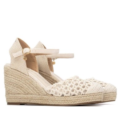 ZAPATO DE MUJER CON CUÑA