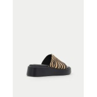 SANDALIA PLANA ANIMAL PRINT