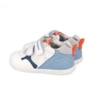Zapatillas Barefoot blancas para primeros pasos de niño